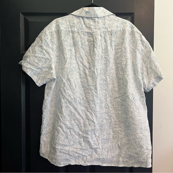 Southern Marsh Island Linen White Flamingos Buttondown, Size XL, EUC - Picture 3 of 5